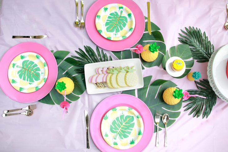 Flamingo Pineapple Party